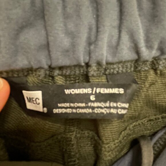 MEC Terrena Olive Green Pants - Picture 2 of 4